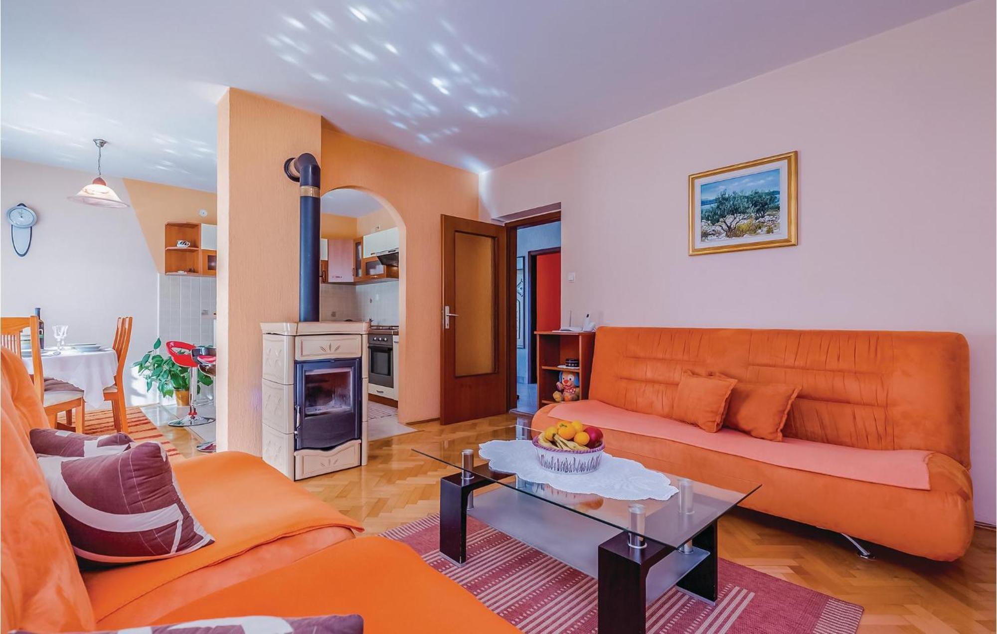 Beautiful Apartment In Novi Vinodolski Eksteriør bilde